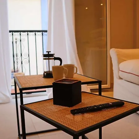Apartment Center 3br By Houselogy *